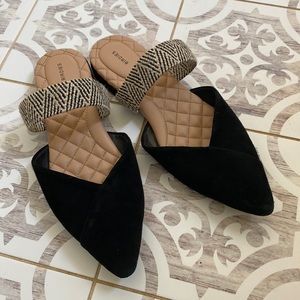 Birdies Swan size 10